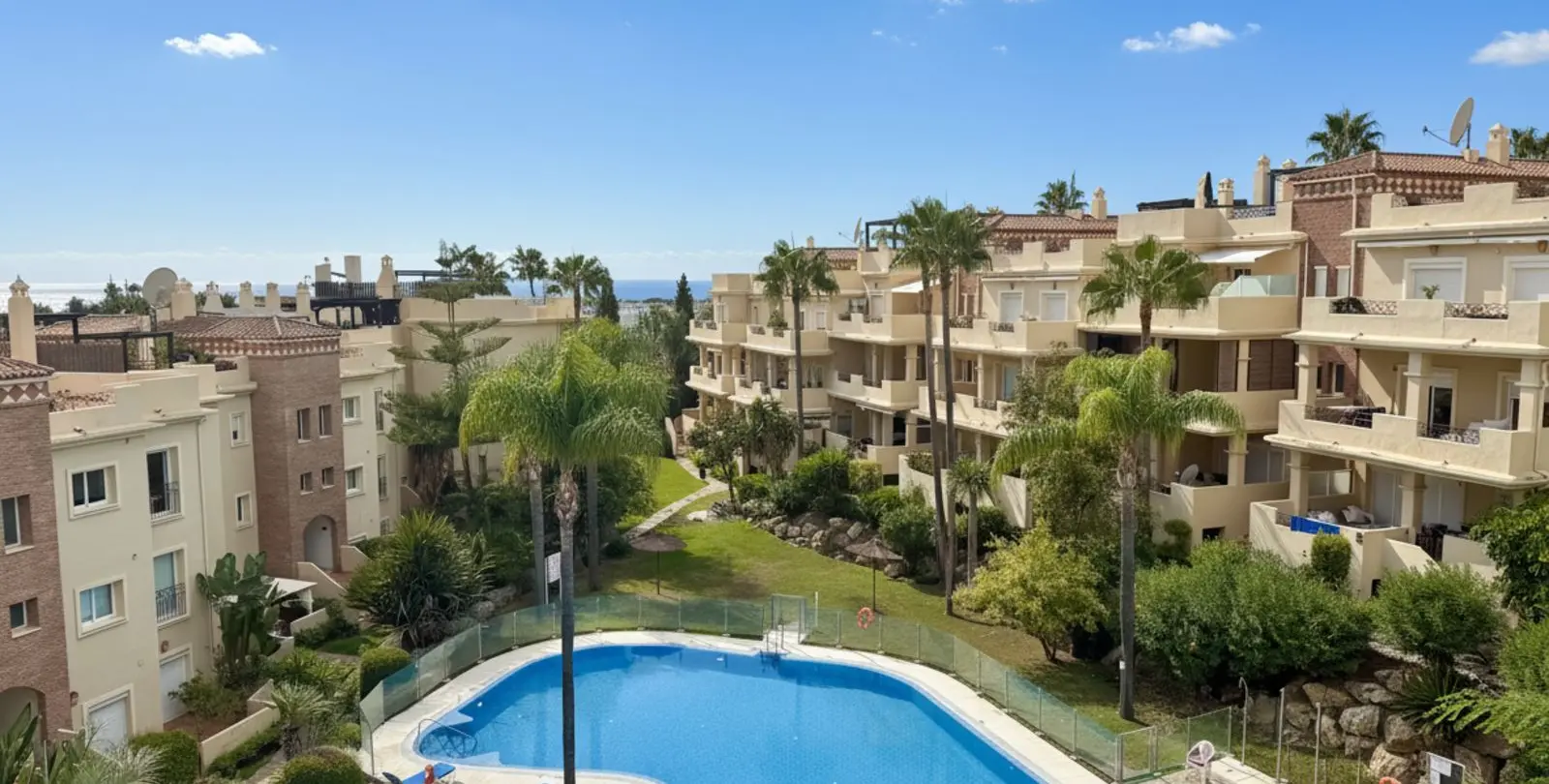 Sale of penthouse in Bel Air 1
