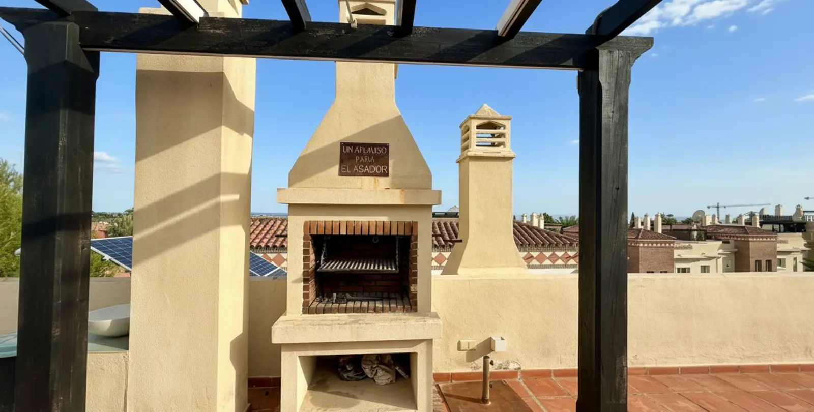 Sale of penthouse in Bel Air 12
