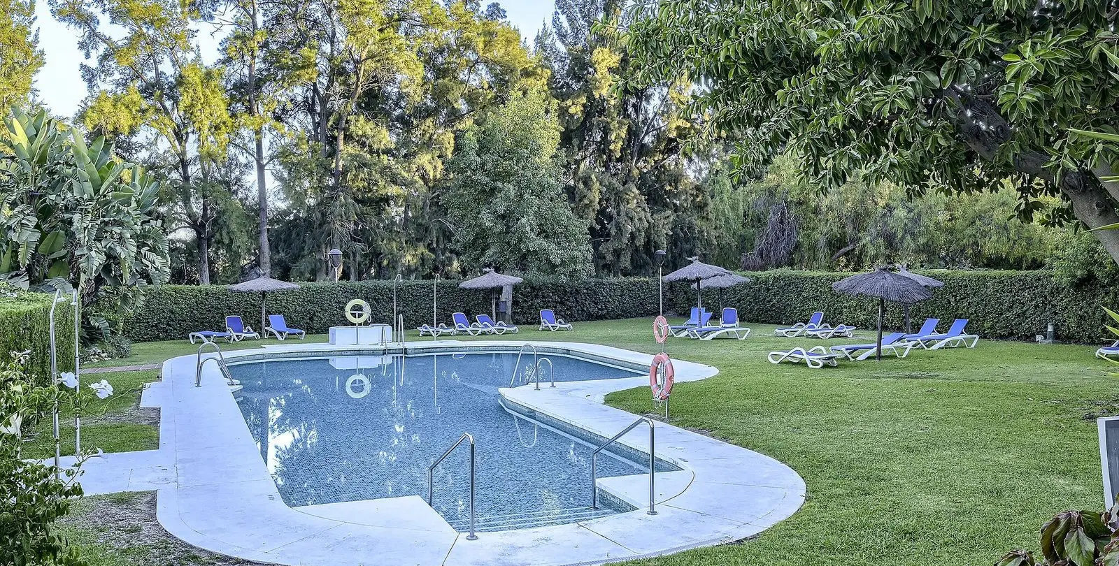 Продажа апартаментов на среднем этаже в La Quinta 24