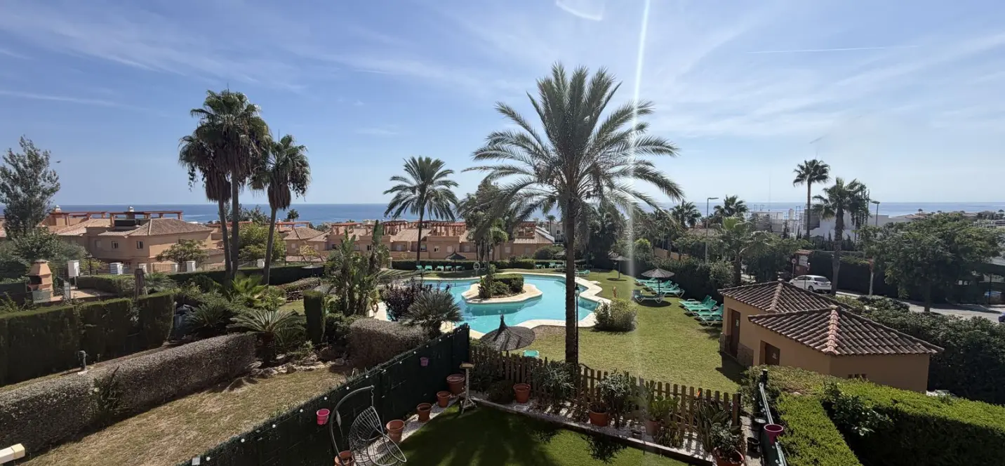 Продажа таунхауса в Estepona 1