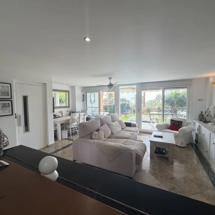 Venta de adosado en Estepona