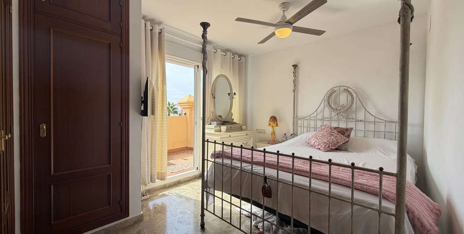 Venta de adosado en Estepona 4
