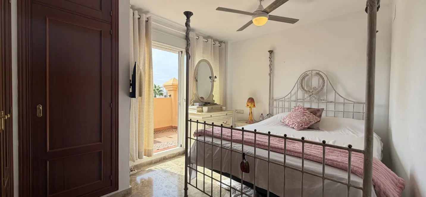 Продажа таунхауса в Estepona 3