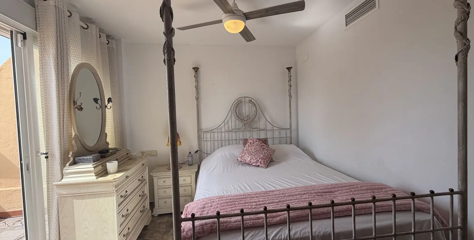 Venta de adosado en Estepona 26