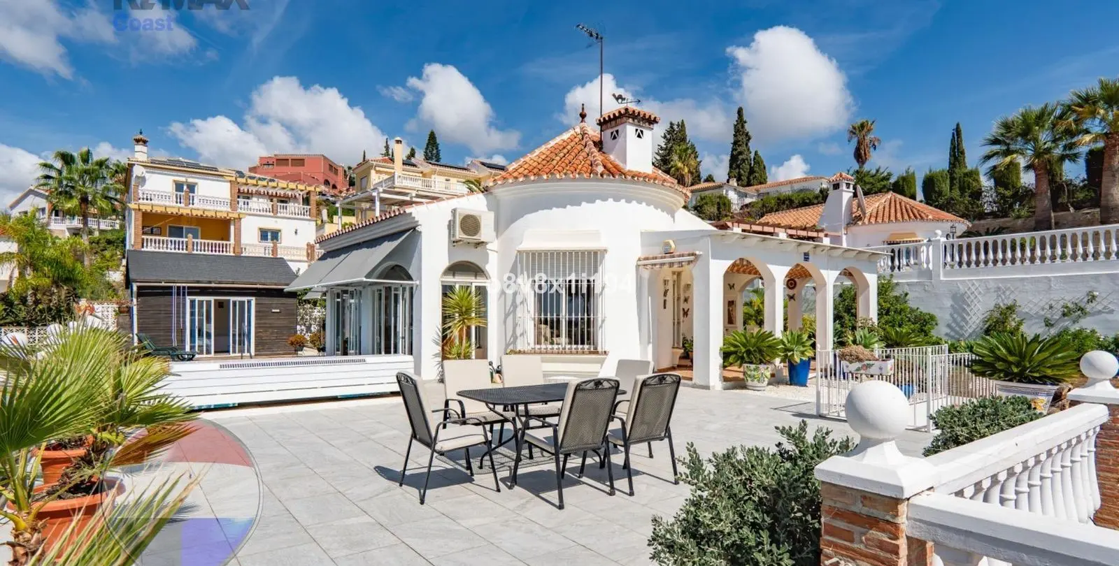 Venta de villa independiente en Urbanización lomas del sol 1