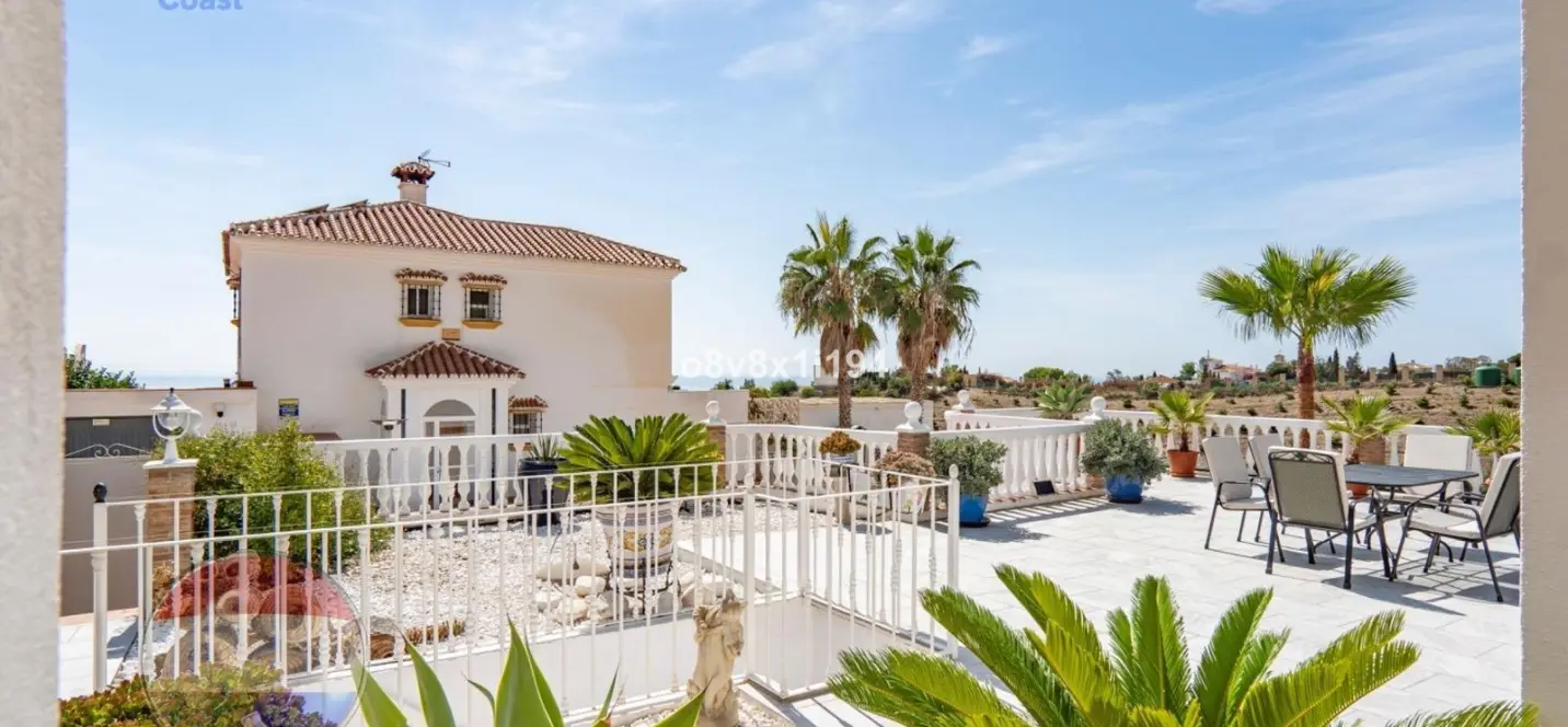Sale of detached villa in Urbanización lomas del sol 1