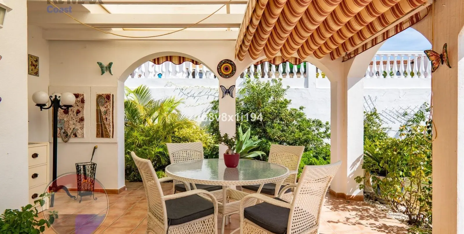 Venta de villa independiente en Urbanización lomas del sol 4