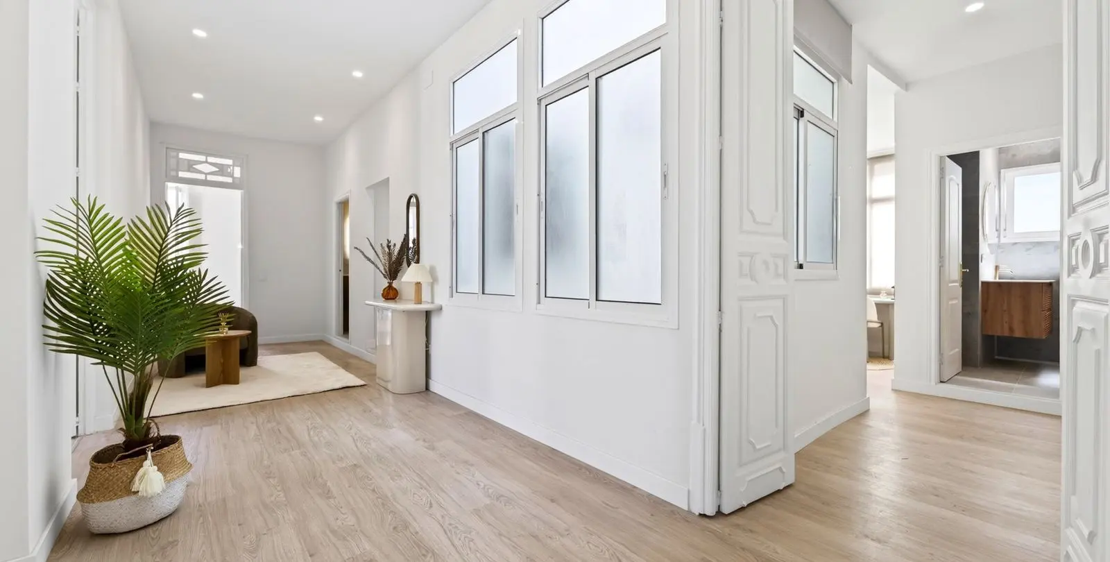 Sale of middle floor apartment in Centro Histórico 2