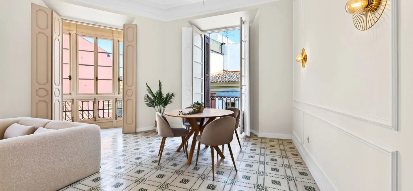 Venta de apartamento en planta media en Centro Histórico 3