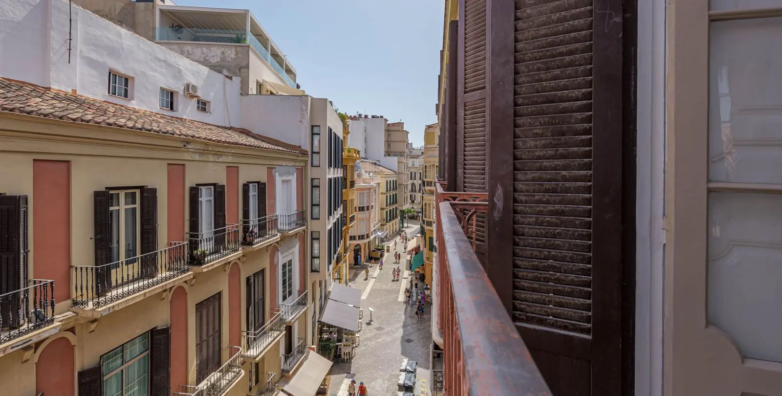 Sale of middle floor apartment in Centro Histórico 13