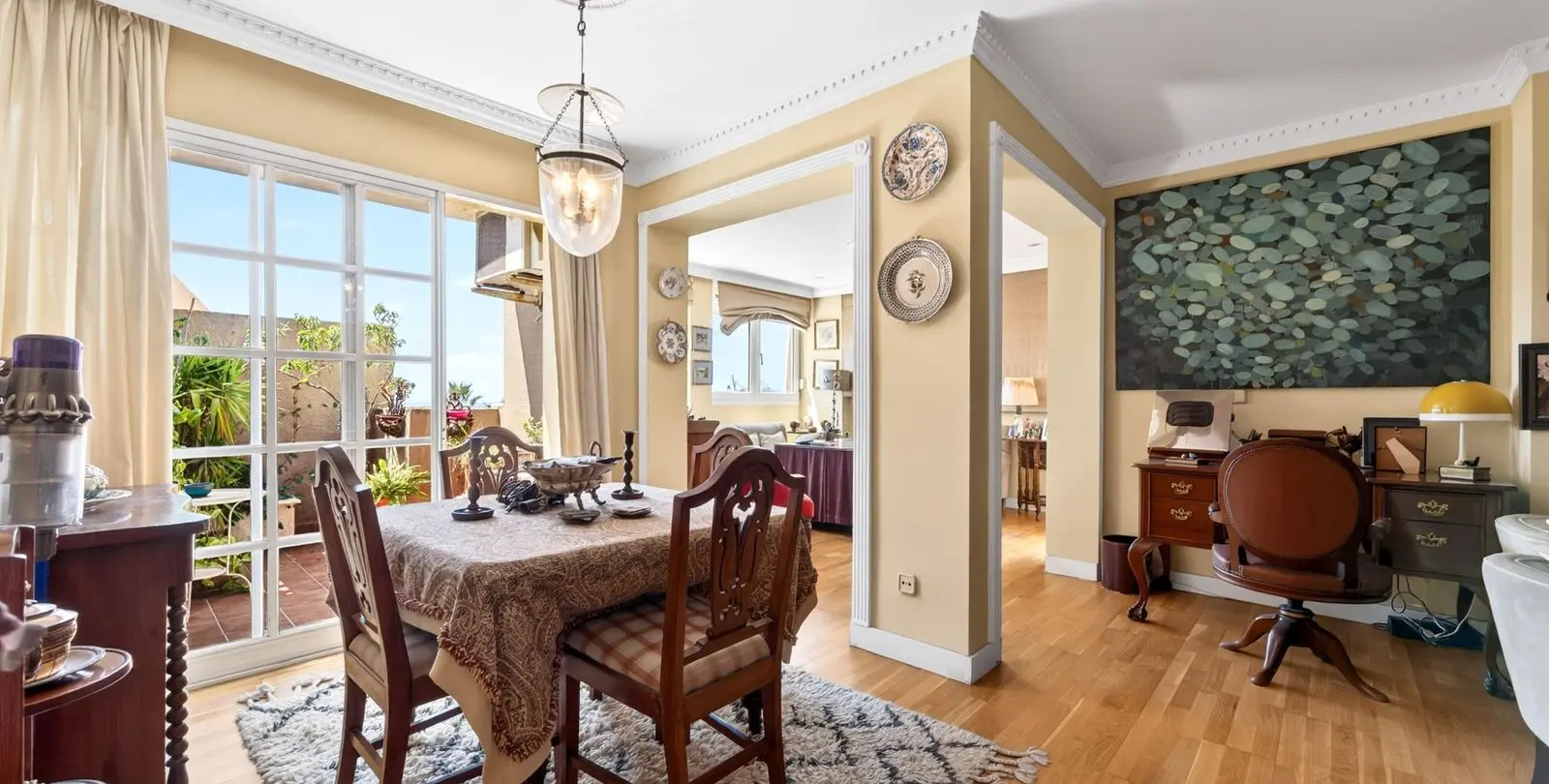 Sale of penthouse in Málaga Centro 1