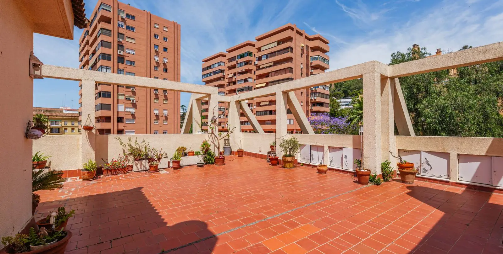 Sale of penthouse in Málaga Centro 3