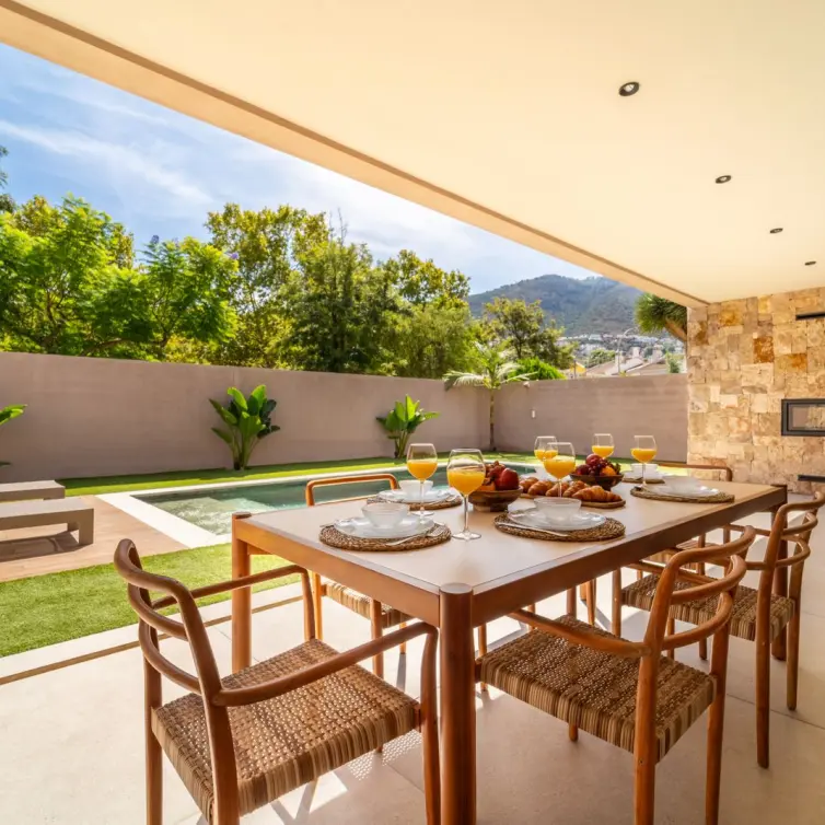 Venta de villa independiente en Churriana