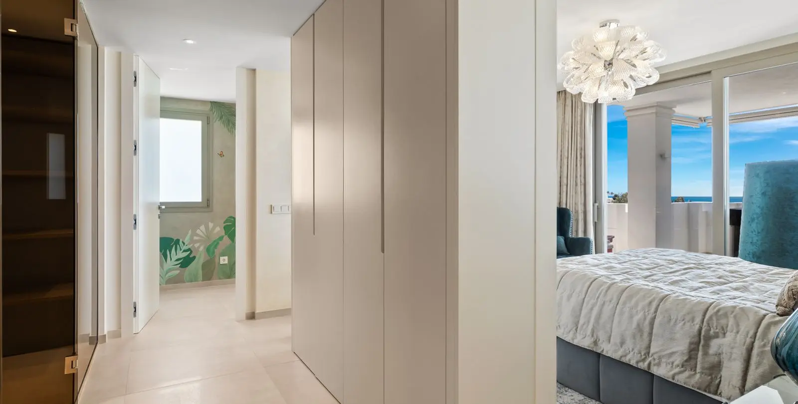 Venta de apartamento en planta media en Nueva Andalucía 18