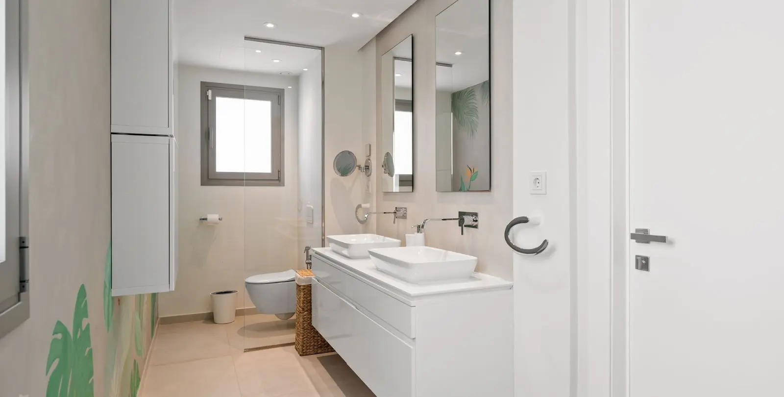 Venta de apartamento en planta media en Nueva Andalucía 21