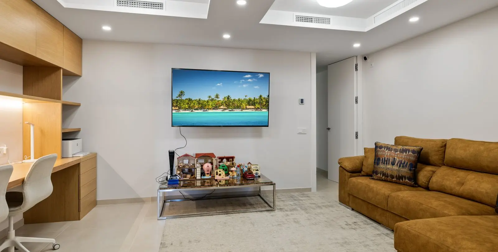 Venta de apartamento en planta media en Nueva Andalucía 24