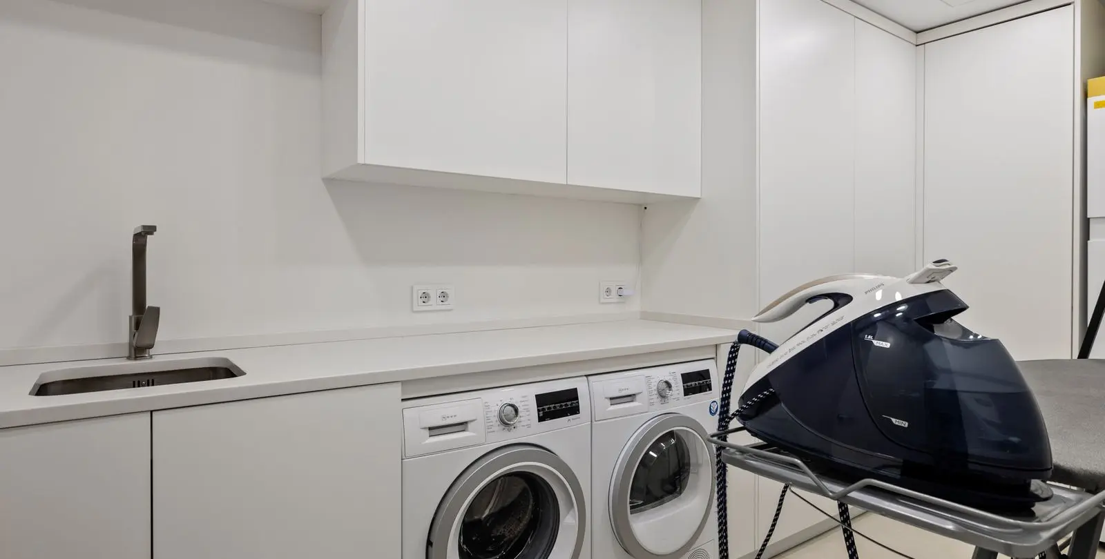 Venta de apartamento en planta media en Nueva Andalucía 30