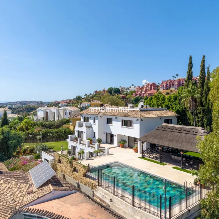Venta de villa independiente en Benahavís