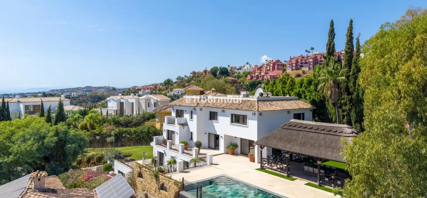 Venta de villa independiente en Benahavís 0