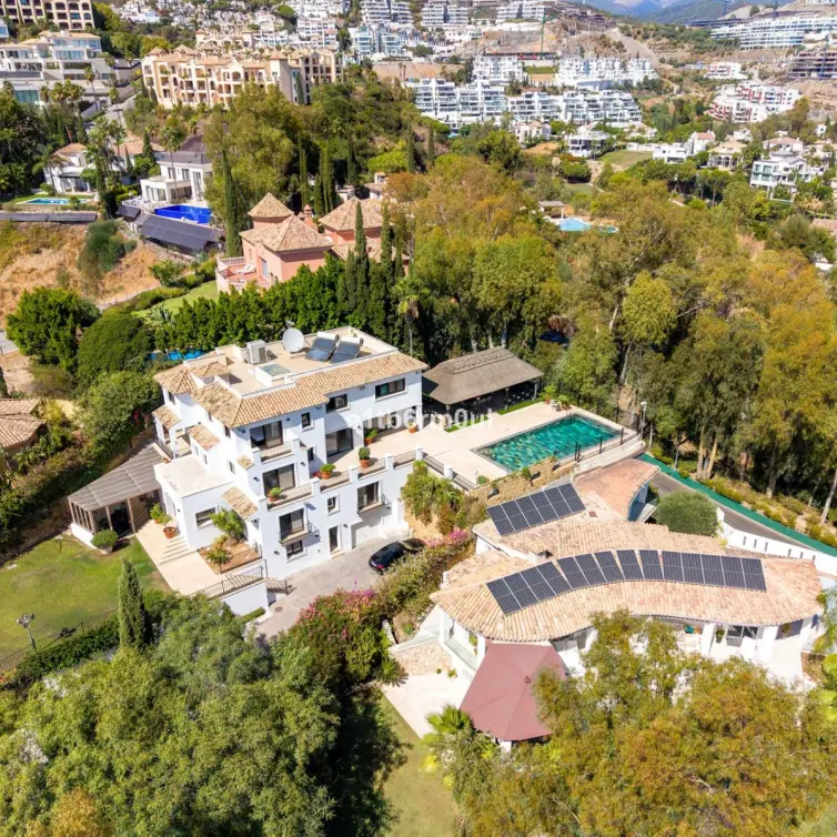 Venta de villa independiente en Benahavís