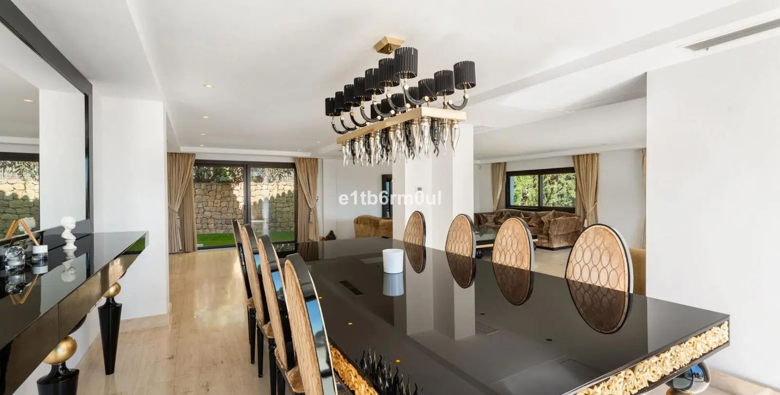 Venta de villa independiente en Benahavís 16
