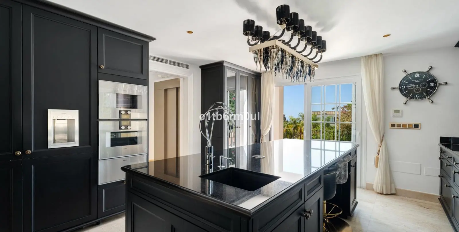 Venta de villa independiente en Benahavís 21