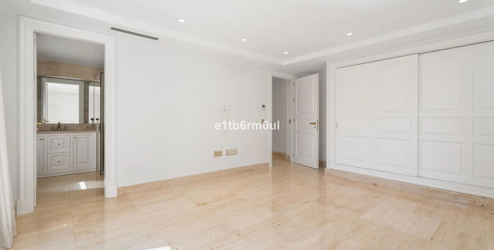 Venta de villa independiente en Benahavís 26