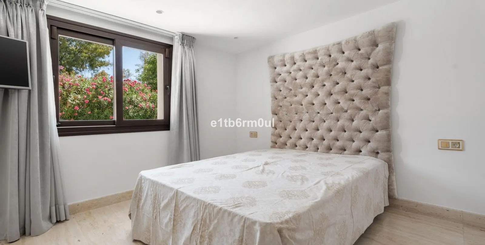 Venta de villa independiente en Benahavís 49