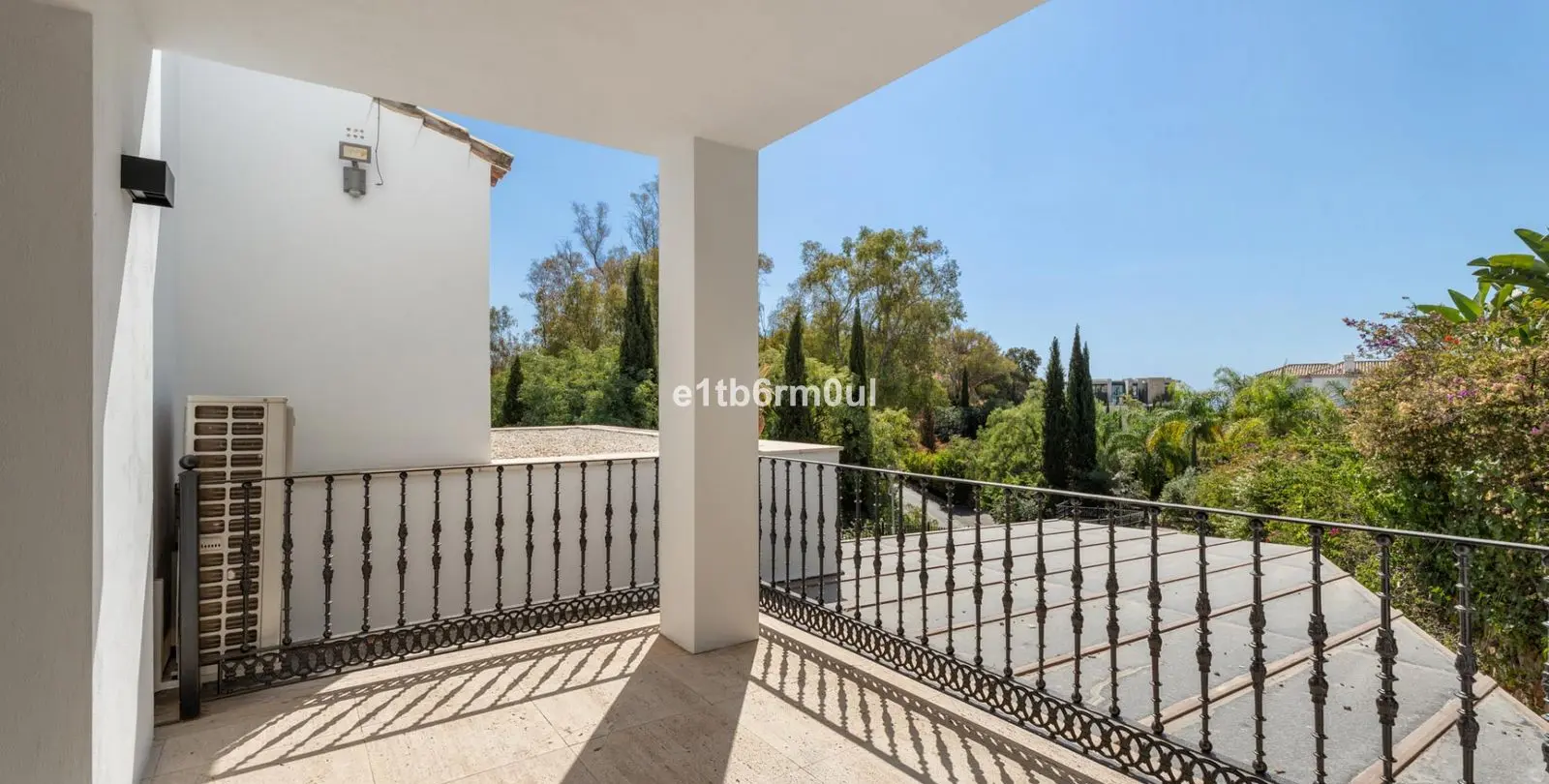 Venta de villa independiente en Benahavís 79