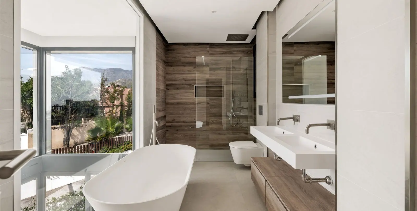Sale of semi-detached house in Río Real 13