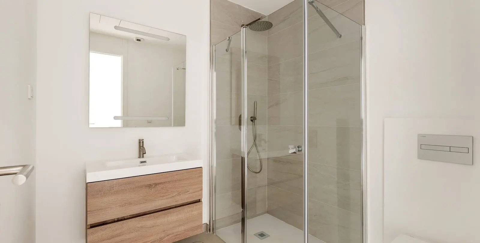 Sale of semi-detached house in Río Real 20