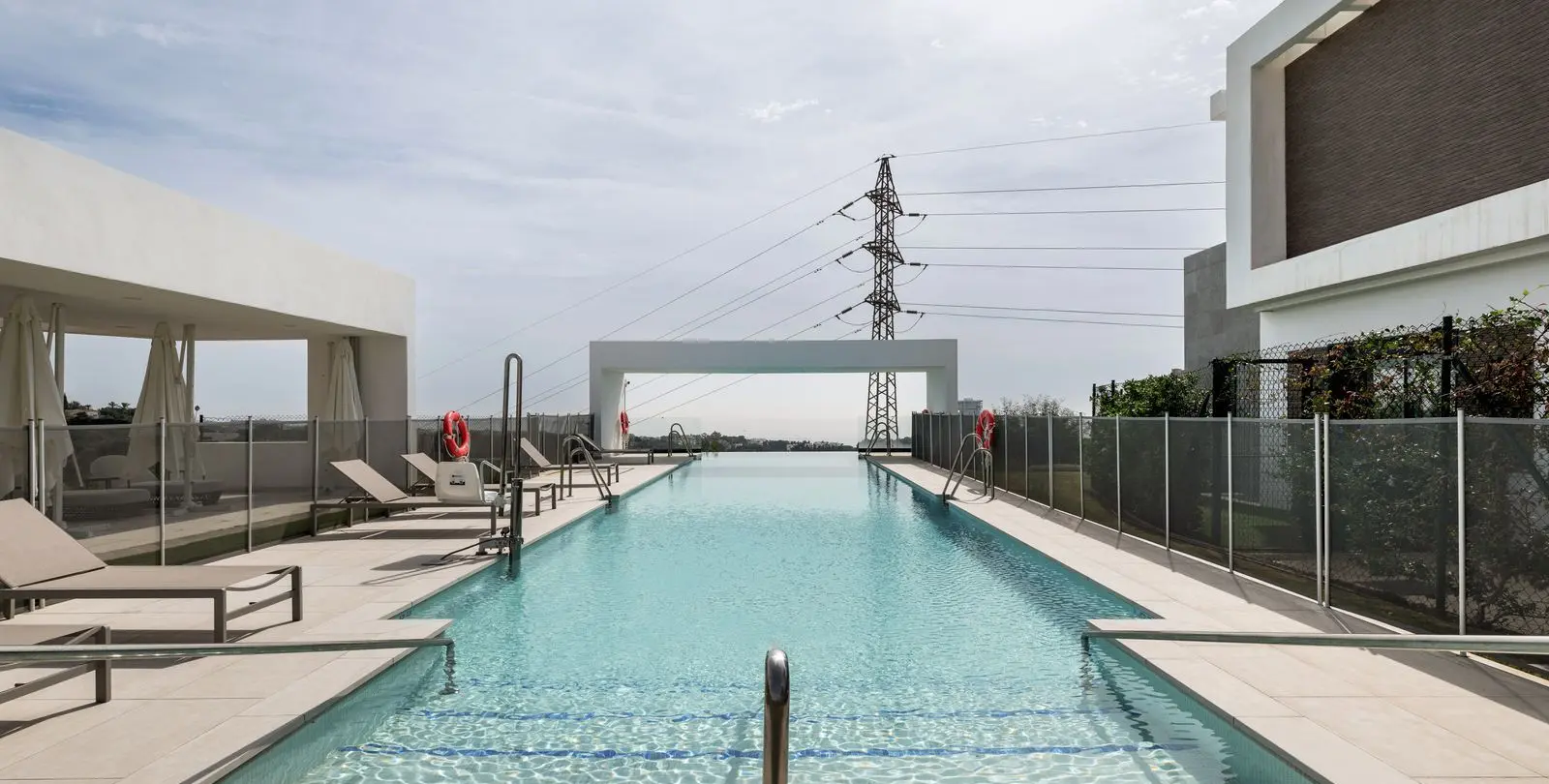 Sale of semi-detached house in Río Real 29