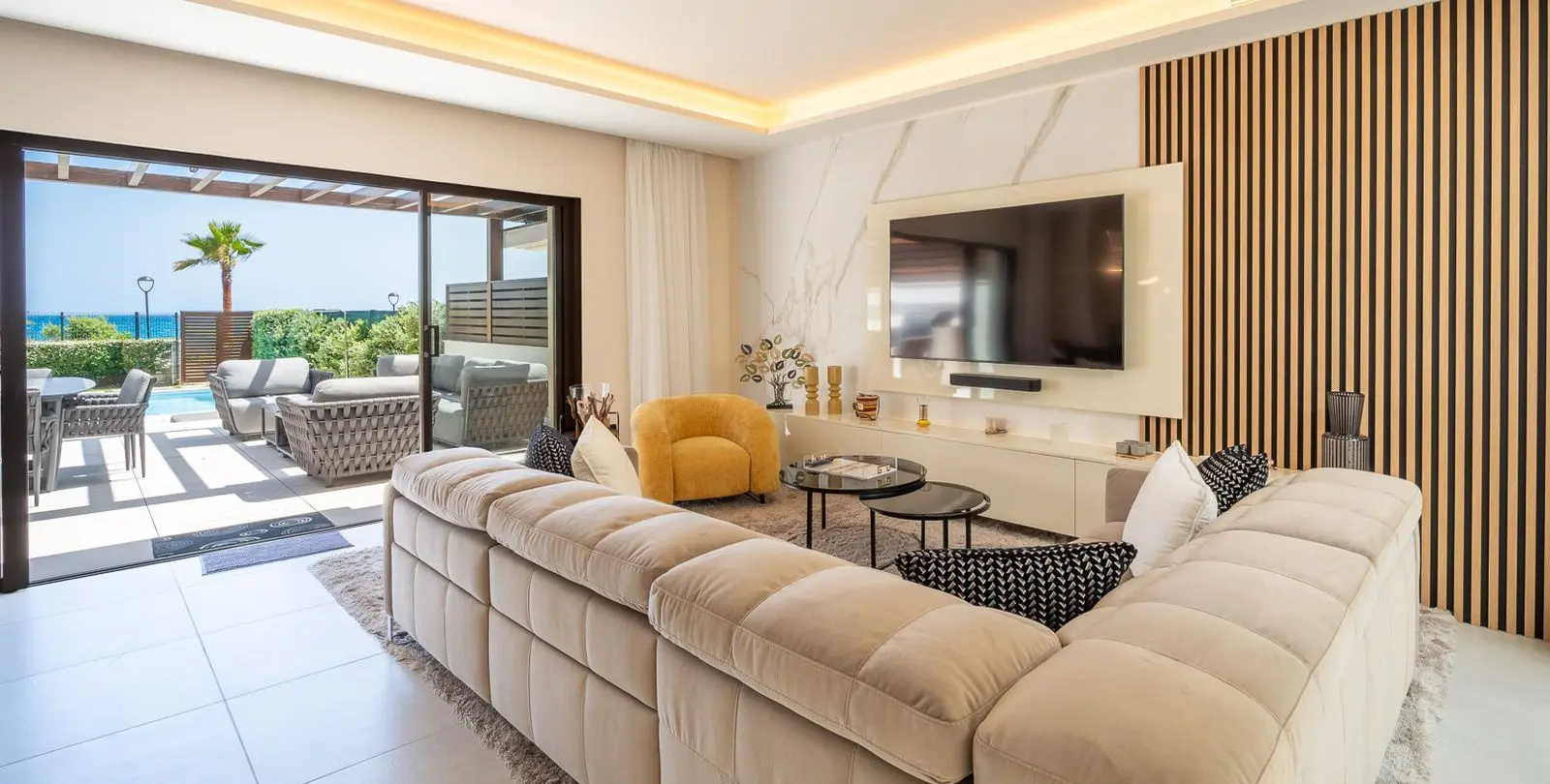 Sale of townhouse in Estepona 6