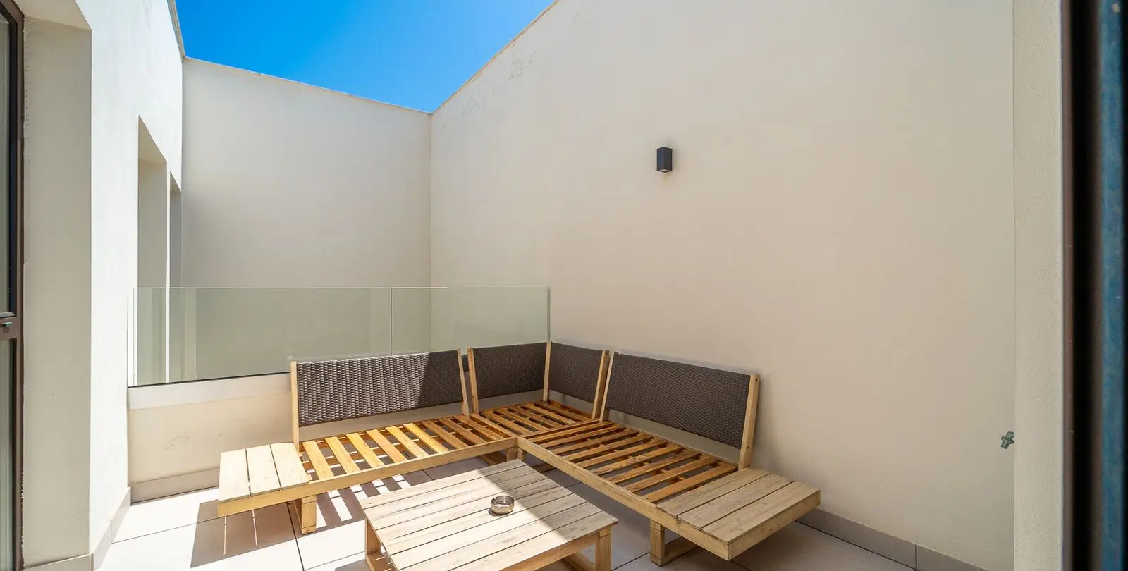 Sale of townhouse in Estepona 17