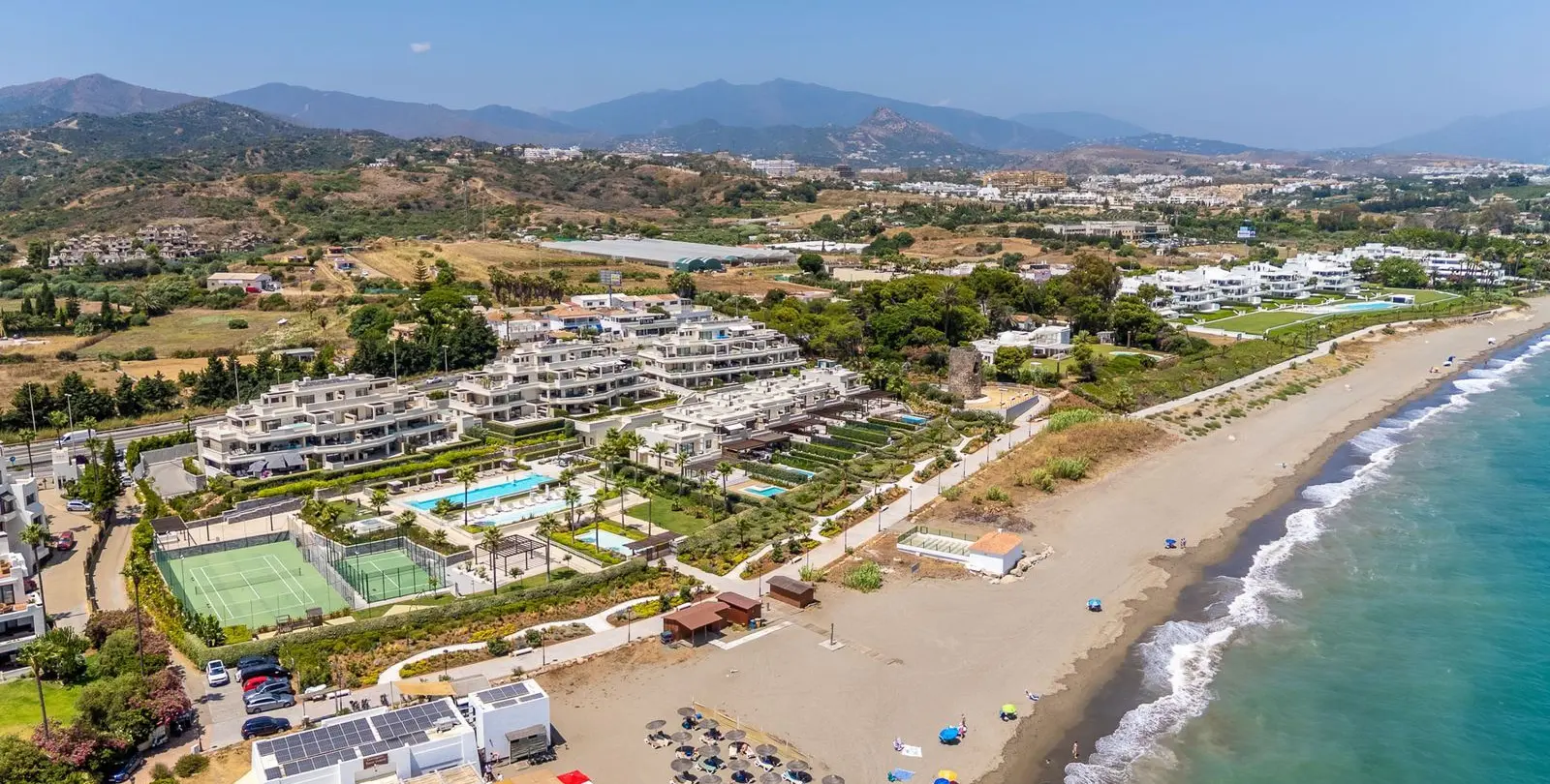 Sale of townhouse in Estepona 40