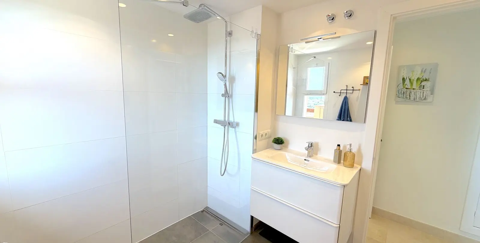 Sale of penthouse in Torreblanca 28