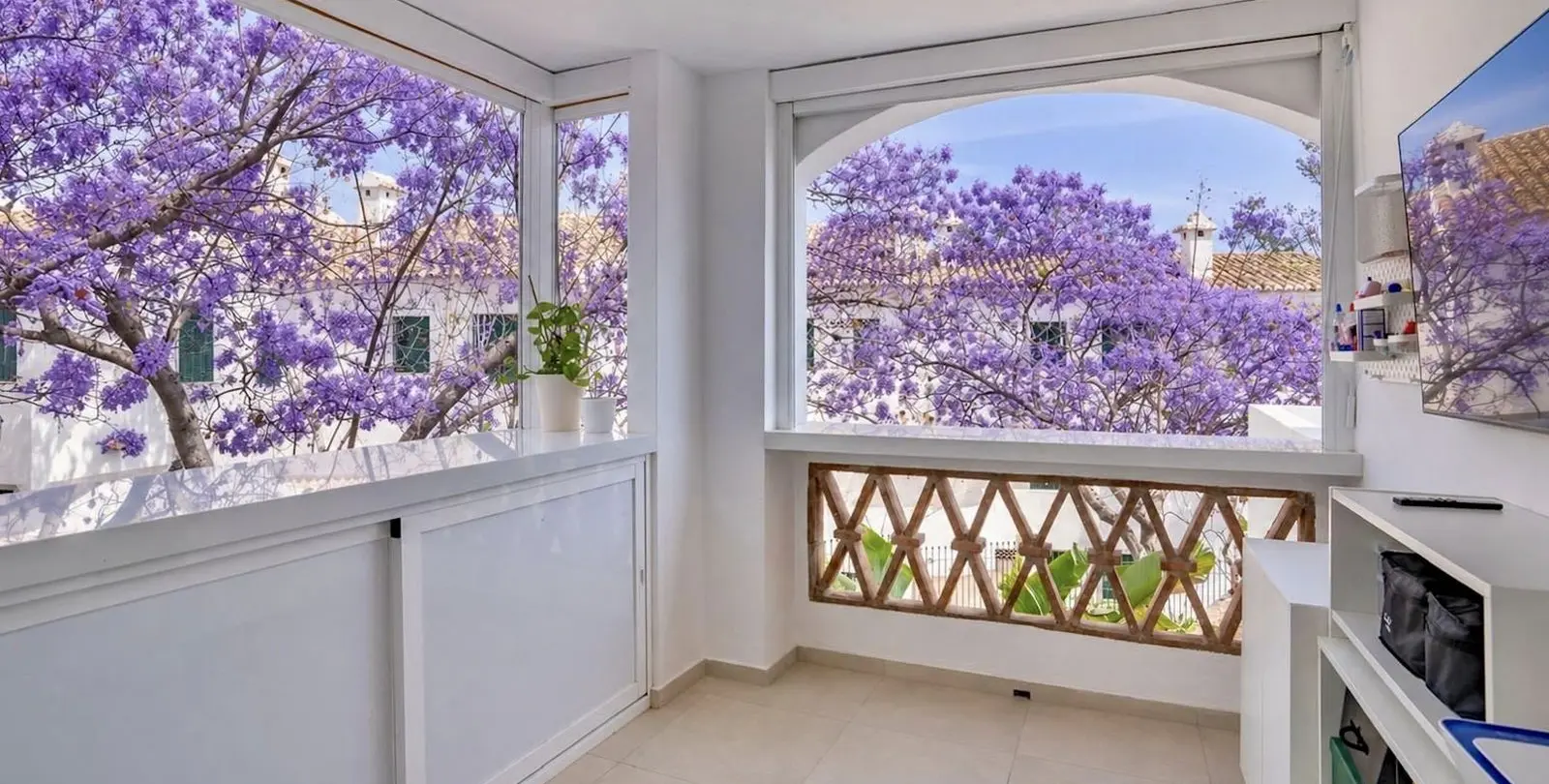 Sale of middle floor apartment in Benalmadena Pueblo 15