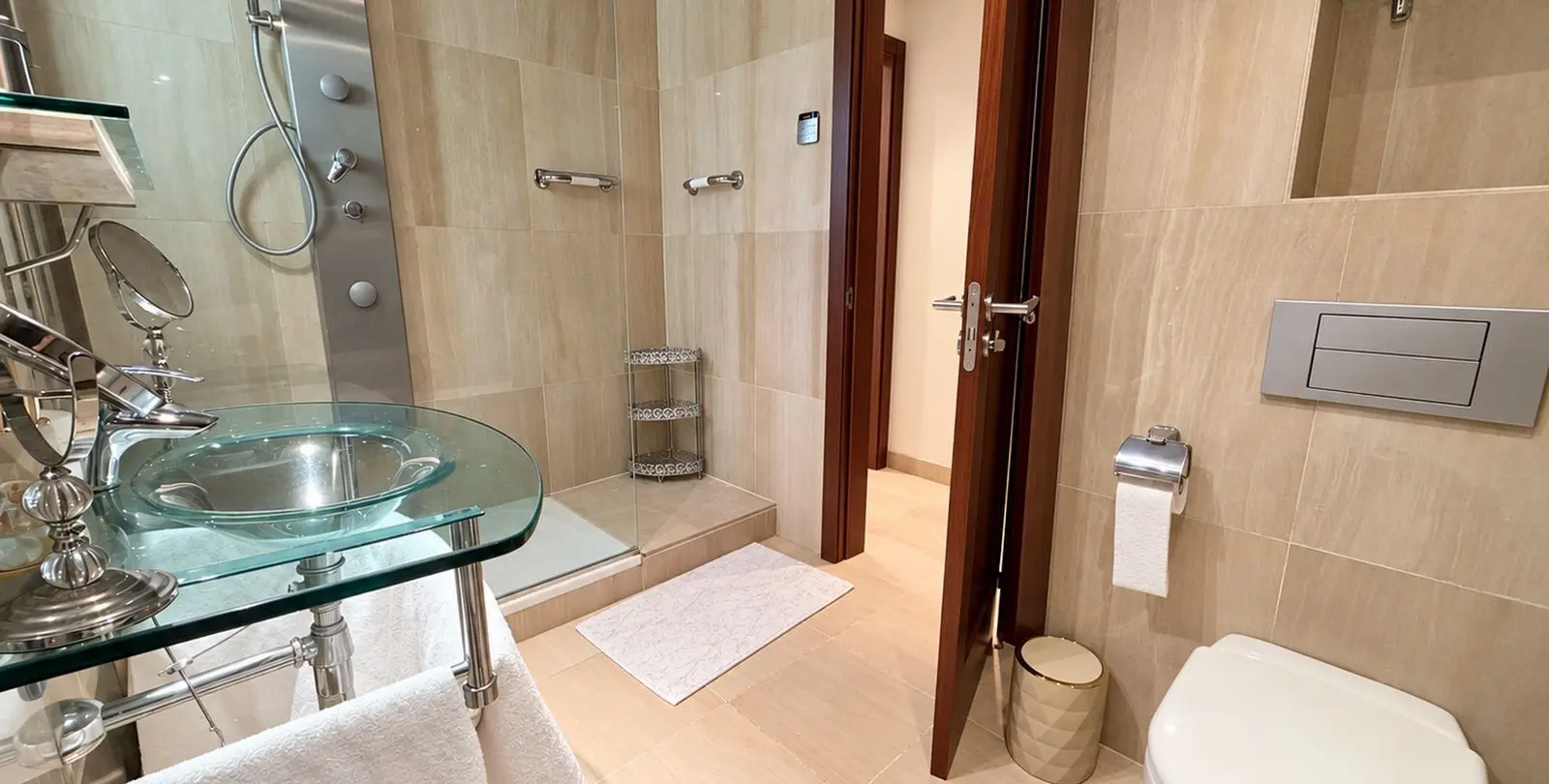 Venta de apartamento en planta baja en Estepona 13