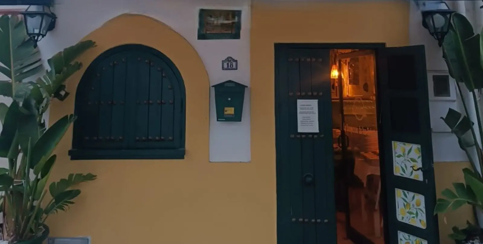 Venta de restaurante en Estepona 1