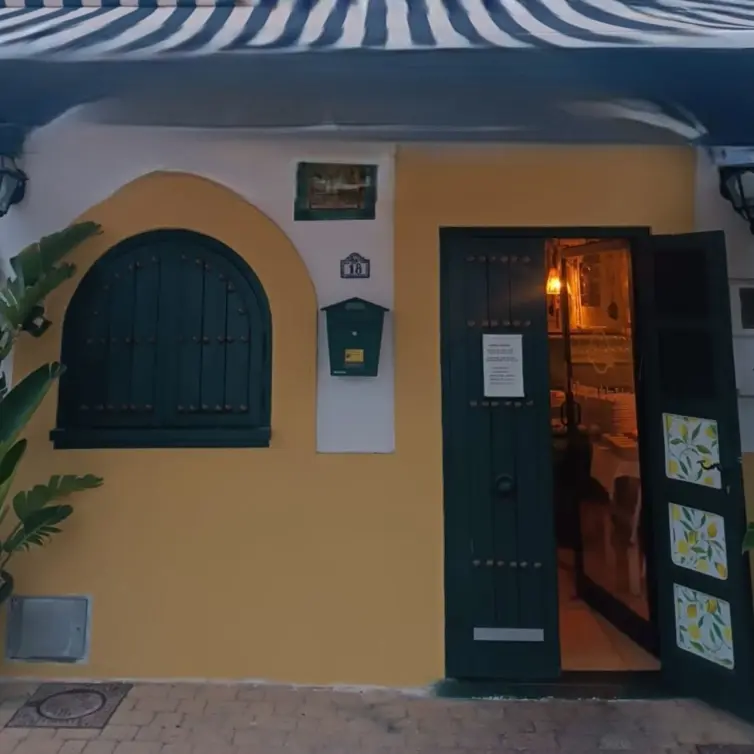 Venta de restaurante en Estepona