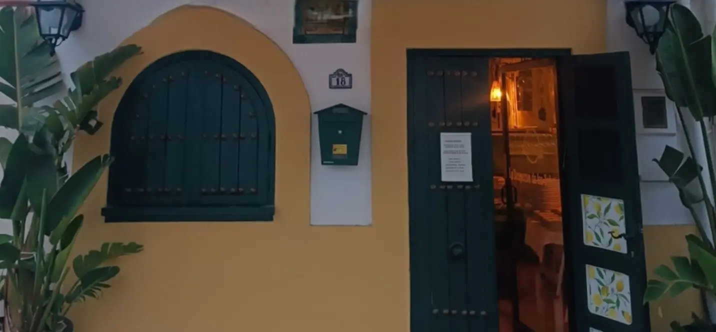 Venta de restaurante en Estepona 0