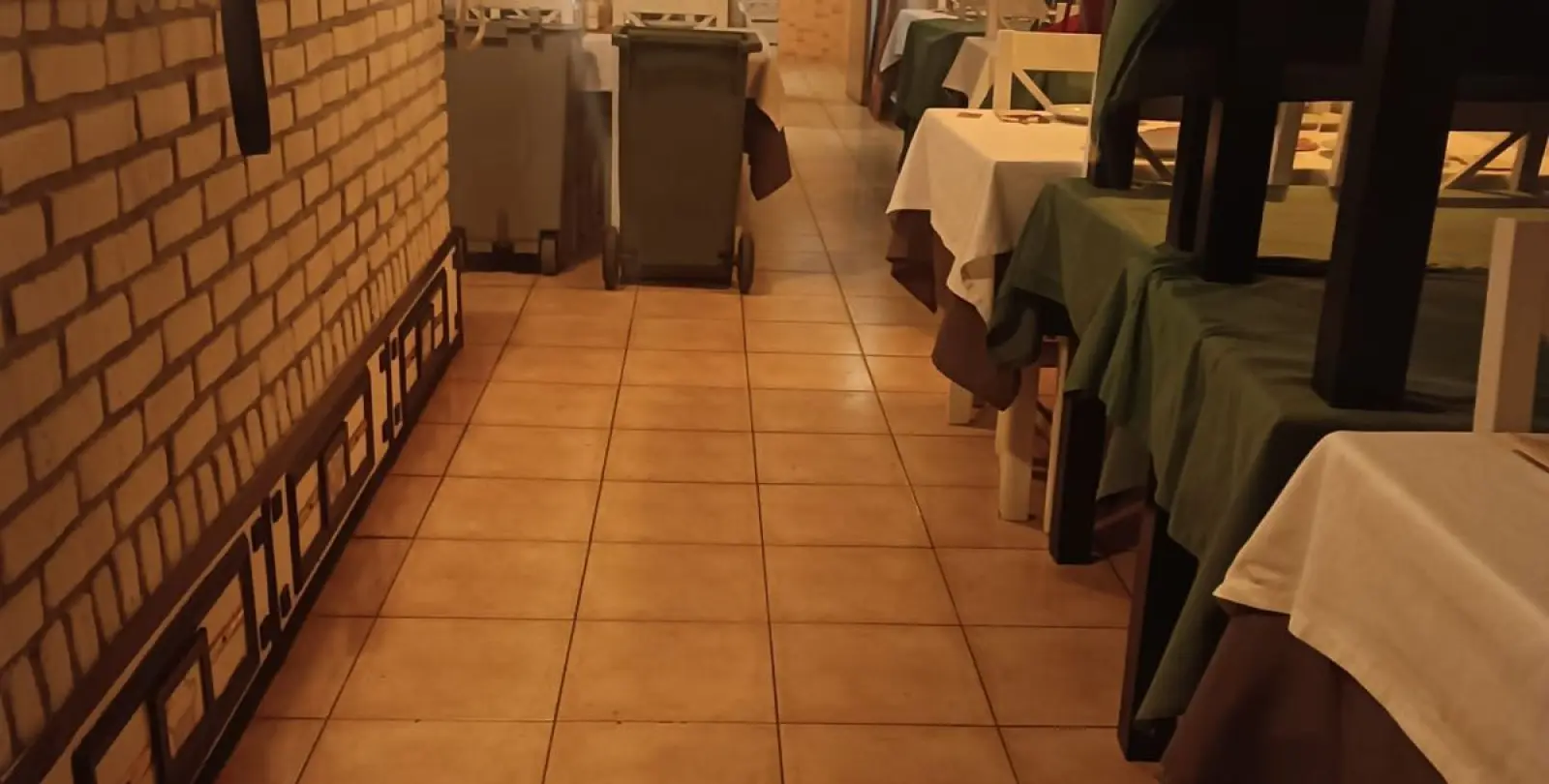 Venta de restaurante en Estepona 3