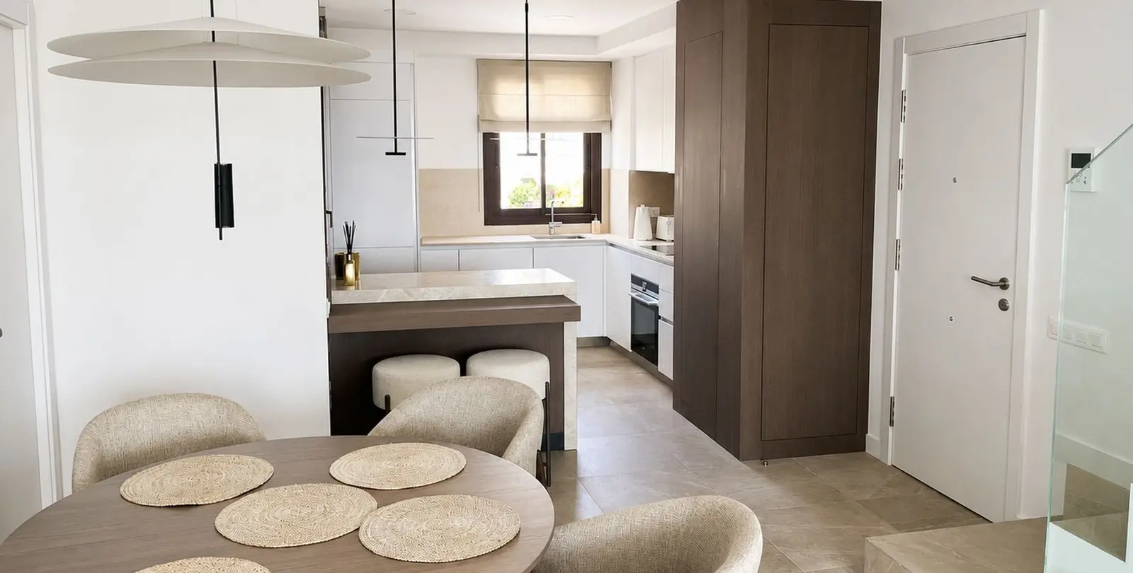 Продажа двухуровневого пентхауса в Estepona 5