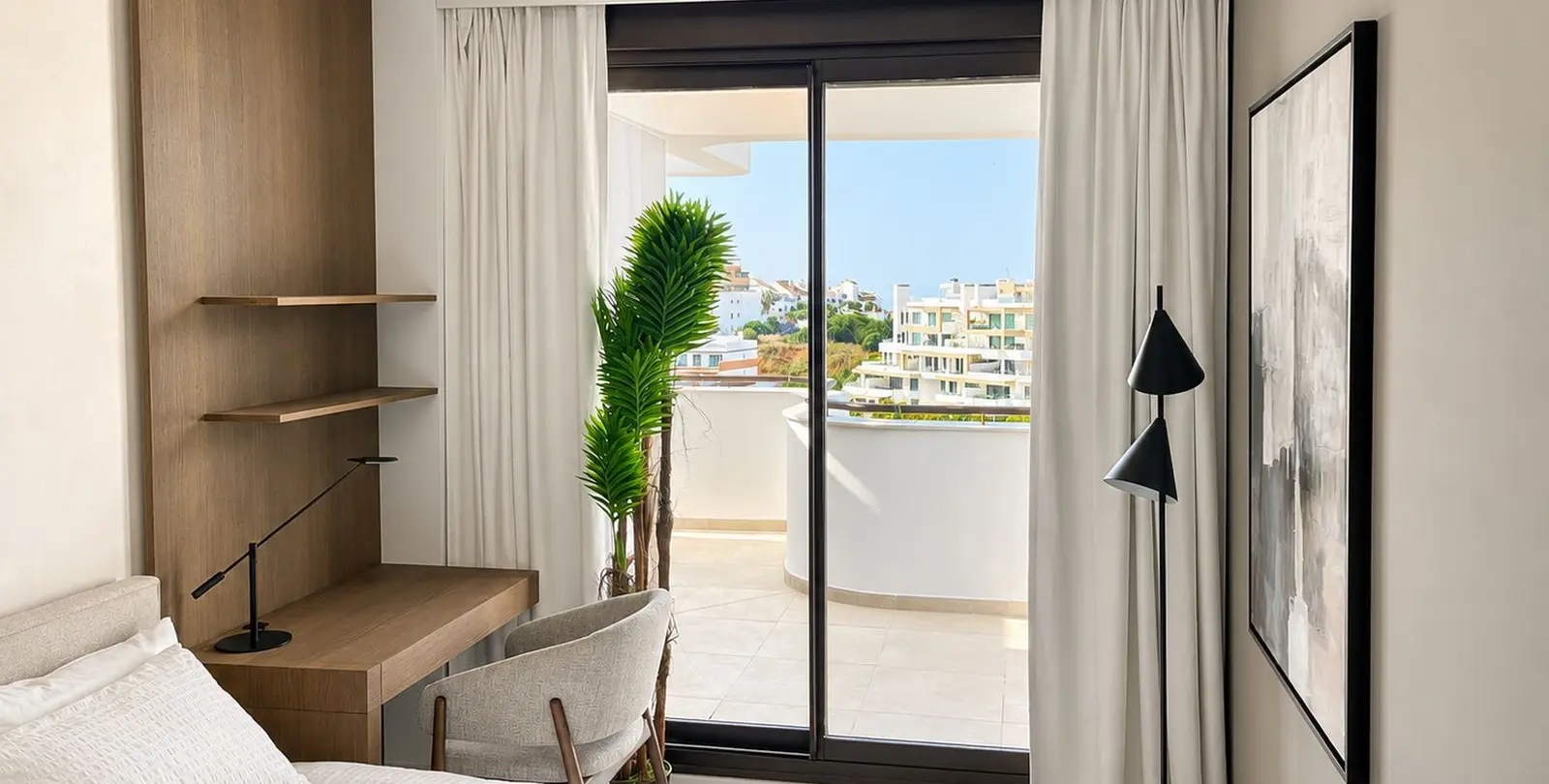 Продажа двухуровневого пентхауса в Estepona 12