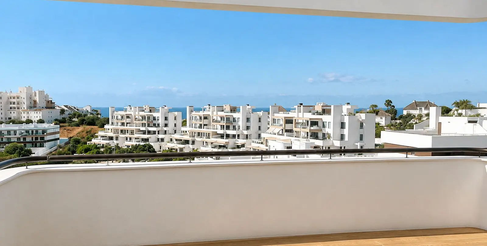 Продажа двухуровневого пентхауса в Estepona 25