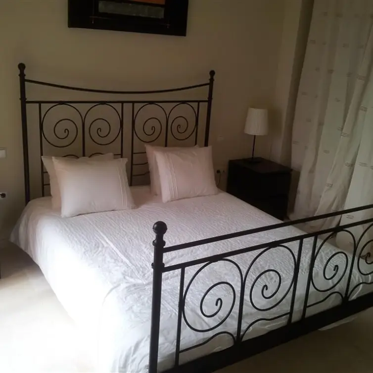 Venta de apartamento en planta baja en Casares Playa