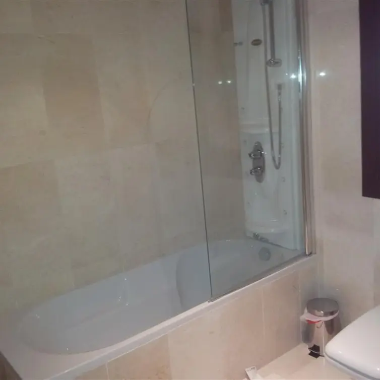 Venta de apartamento en planta baja en Casares Playa