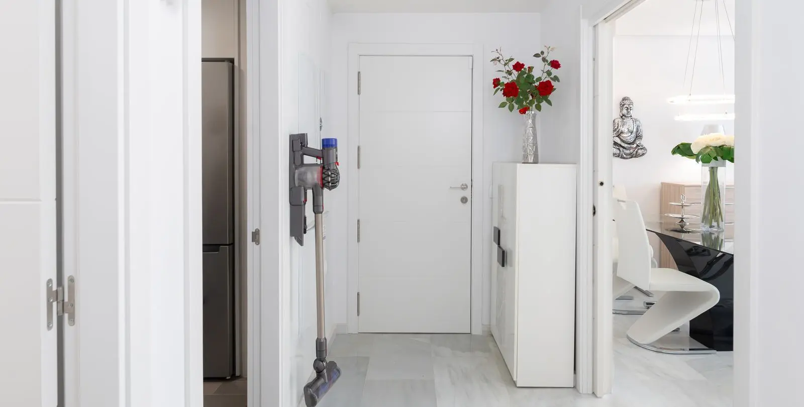 Venta de apartamento en planta media en Marbella 7