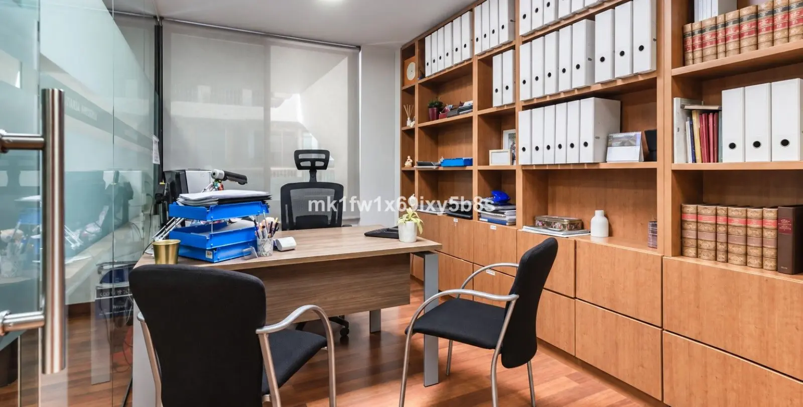Venta de oficina en Marbella 11