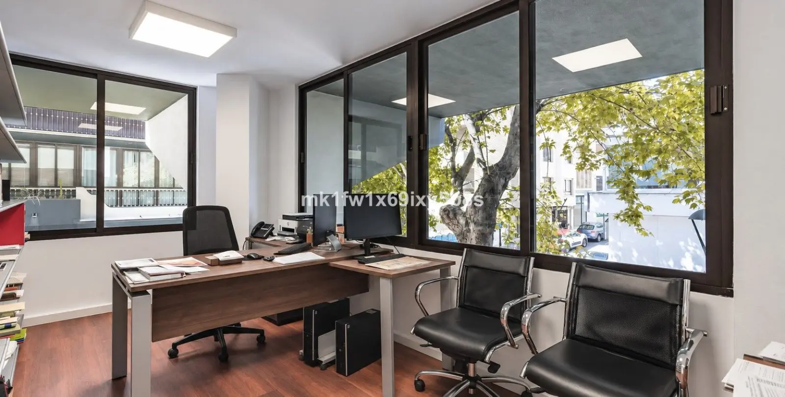 Venta de oficina en Marbella 14